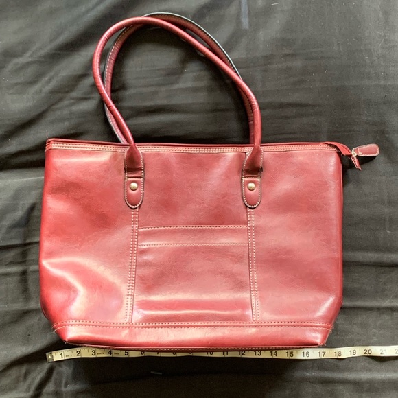 Vintage Red Leather Purse - Picture 10 of 11